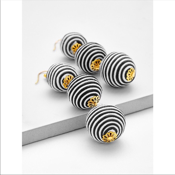 Earrings Drop Statement Triple Ball w/ Stripes NEW - Picture 2 of 2